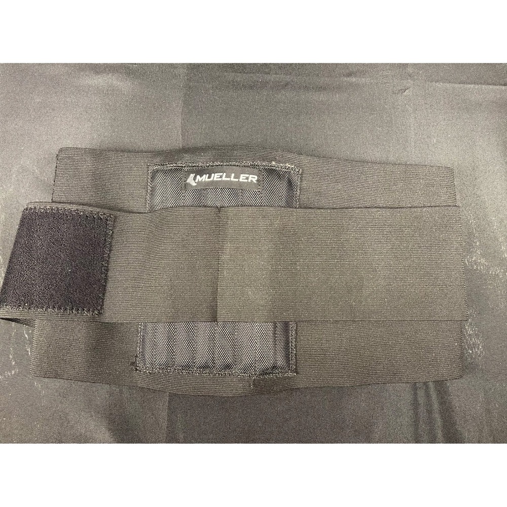 Mueller Black Adjustable Back Brace Lumbar Support Belt Fits 28-50in Waist